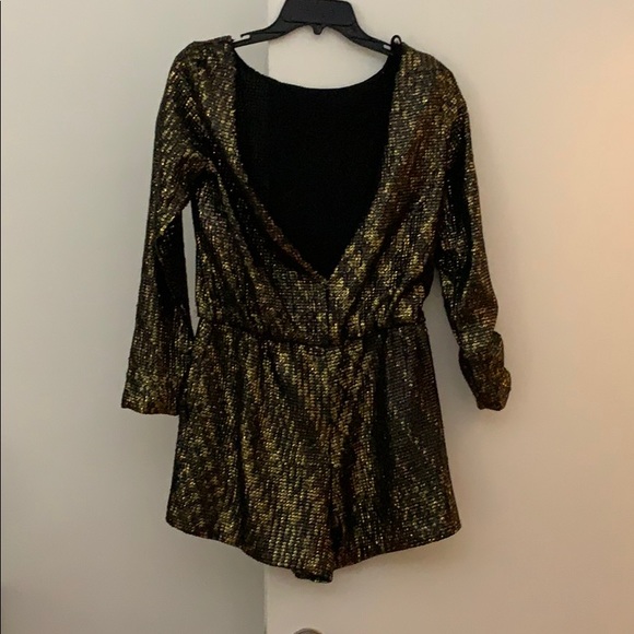 Súper sexy/elegant glittery romper - Picture 3 of 6